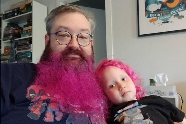 12. Этот отец крут даже по меркам интернета. Дочка сказала розовый, значит розовый