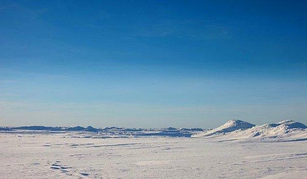 10. Dünyanın en büyük çölü Antarktika'dadır.