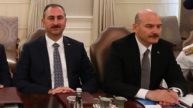 "İçişleri Bakanı Süleyman Soylu ve Adalet Bakanı Abdulhamit Gül'e yönelik yaptırım kararını kaldırmasına paralel olarak..."