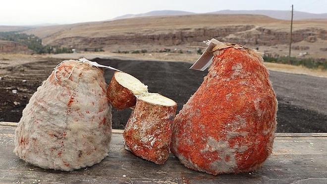 Karaman'ın Dünyada İsim Yapmış Özel Lezzeti: Divle Obruk Peyniri