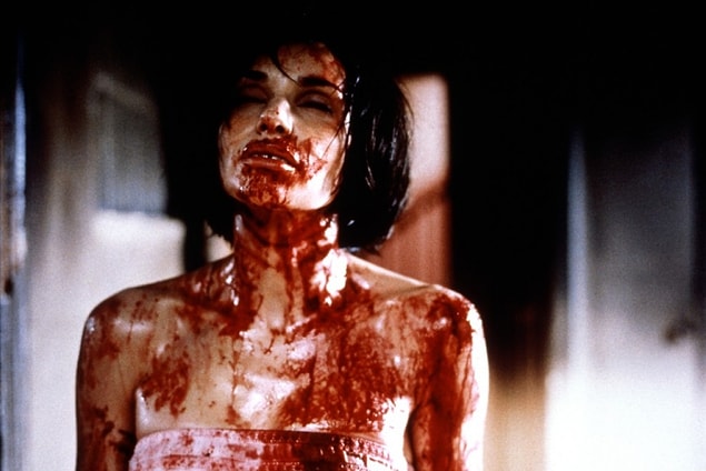 7. Trouble Every Day (2001)