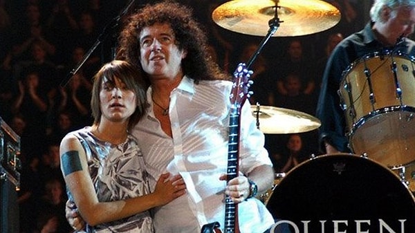 16. В России с группой дважды выступала Земфира