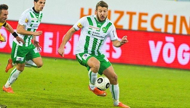 2015/16 sezonu devre arası 	St. Gallen takımına transfer olan 7 maçta hiç gol atamadı ve bir maçta ciddiyetsizce kaçırdığı penaltı sonrası kadro dışı bırakıldı.