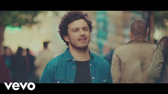 Buray - Deli Divane Şarkı Sözleri