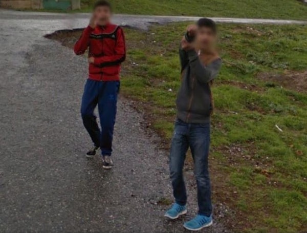 9. Смотри, камера!