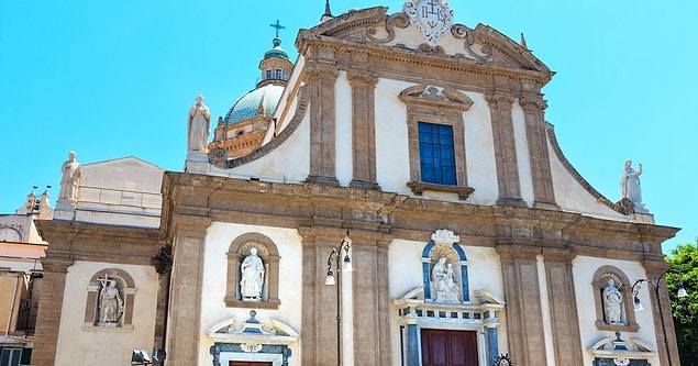 8. Chiesa del Gesù, İtalya.
