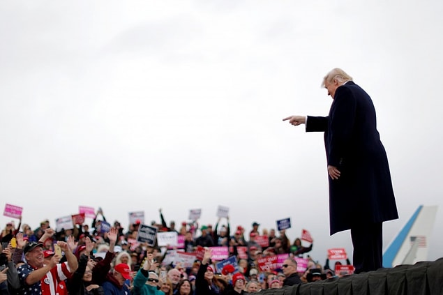 Seçim, ülke gündemindeki tartışmaların bir numaralı ismi ABD Başkanı Trump için de adeta bir referandum olacak.
