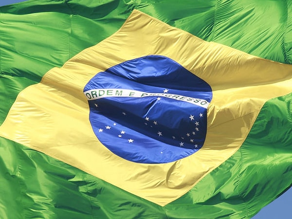 8. На каком языке говорят в Бразилии?