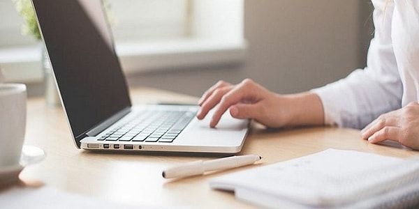 4. А сейчас вы имеете постоянную работу?