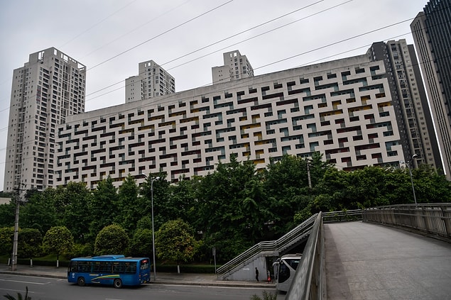 11- Labirent Bina ( Sichuan - Çin )