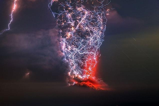 1. El Calbuco, Chile (1st Place In The Beauty Of The Nature Category)