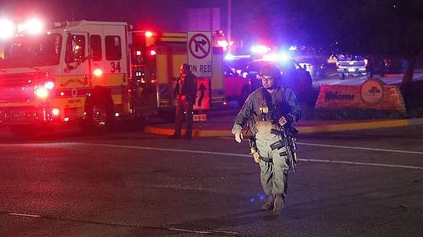 Saldırı Thousand Oaks'da Borderline Bar & Grill adlı barda, yerel saatle dün 23:30 civarında gerçekleştirildi.
