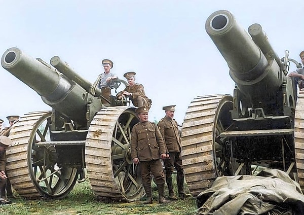 10. Английские восьмидюймовые полевые гаубицы