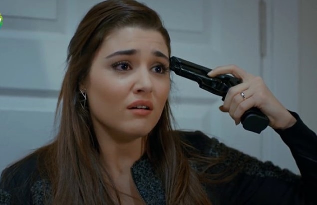13. Hande Erçel'in bu hafta magazin gündemine düşüşü ise biraz egolu tavrından dolayı oldu.