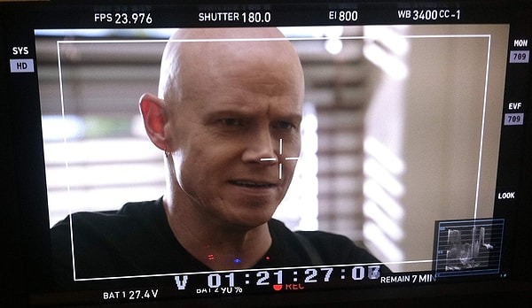 Тодд Латоурретт известен по многим ролям. В «Безумном спецназе» он снимался вместе с Джорджем Клуни и Кевином Спейси