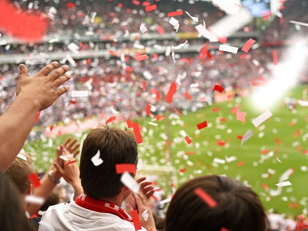 5. Вы наслаждаетесь крупными зрелищными мероприятиями больше, чем люди, которые вас окружают?