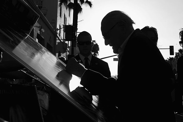 13. Стэн не забросил комиксы. Он все также продолжал генерировать новаторские идеи в мире графических новел. К примеру, в 2008 году Стэн Ли стал сотрудничать с писателями манги.