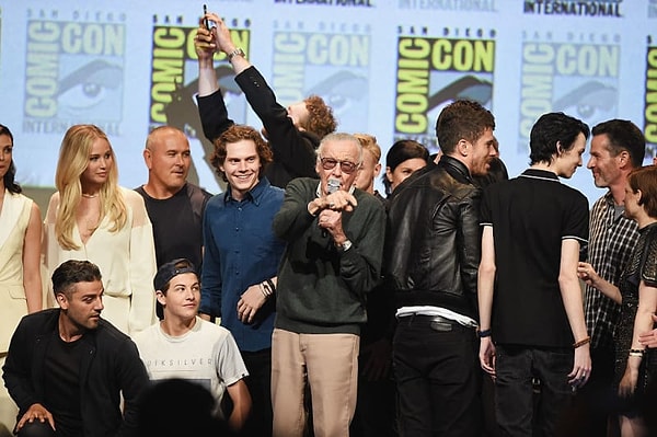 12. В 2016 году в Лос-Анджелесе 28 октября сделали днем Стэна Ли.