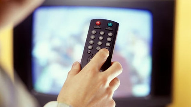 Solcuların ilk tercihi online medya, merkez ve sağcıların tercihi ise televizyon
