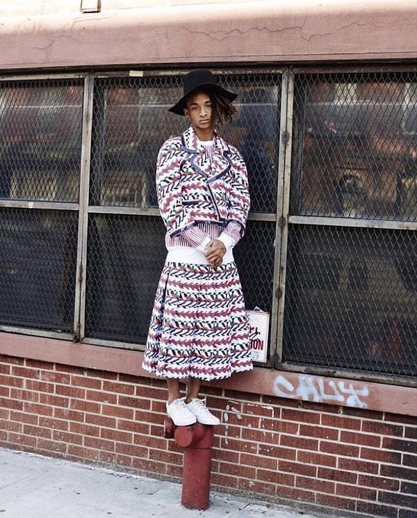 5. Слухи о странностях Джейдена ходили давно. Конечно, в связях с мужчинами он замечен не был...