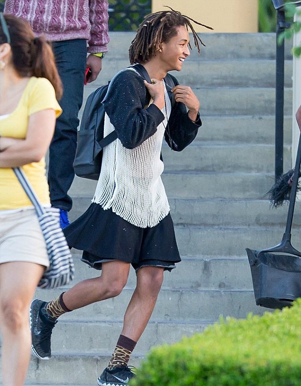 7. Еще одно фото в платье