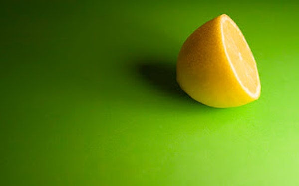 12. Размером в половину лимона