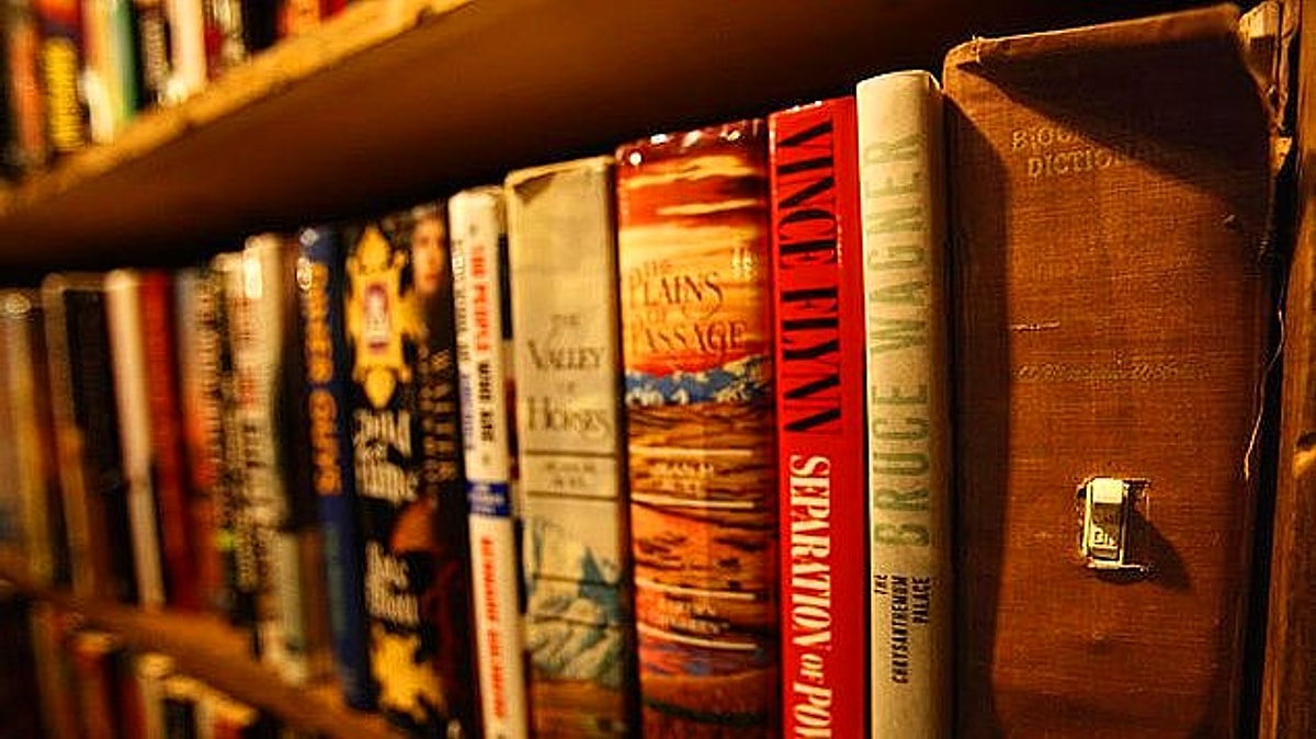 K эту книгу. K эту книгу. K эту книгу. Закончи эту книгу задания. K-pop книги.