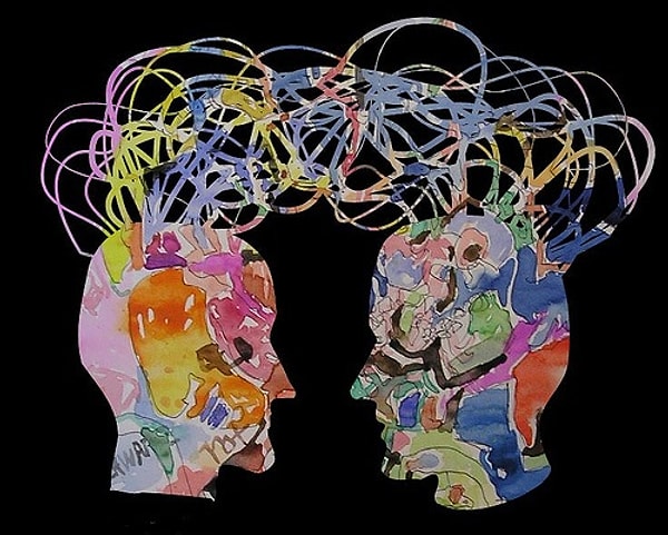 Когда эксперимент закончился, добровольцев спросили, видели ли они треугольник.