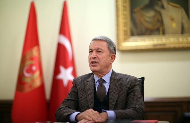 Milli Savunma Bakanı Hulusi Akar, bedelli askerlikle ilgili, "Şu ana kadar bize müracaat eden toplam 634 bin 415 gencimiz işlemlerini tamamladı." dedi.