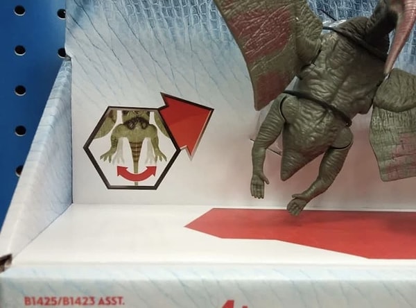 13. Просто динозавр с человеческими руками... Подумаешь