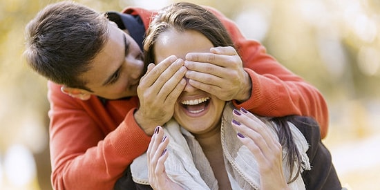 30 Saniyede Şu An Yanında Olman Gereken Kişiyi Söylüyoruz!