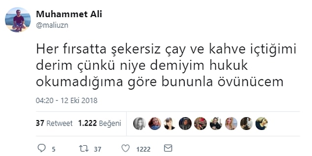 7. Ejder meyvesiyle övünmek bir yana dursun şekersiz çay içmek 2018'de de modaydı tabii ki.