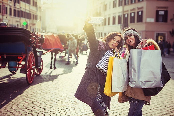 Black Friday'ciler Burada mı? İndirimli Alışveriş Konusunda Adeta Bir Dünya Markası Olduğunuzun 11 Kanıtı