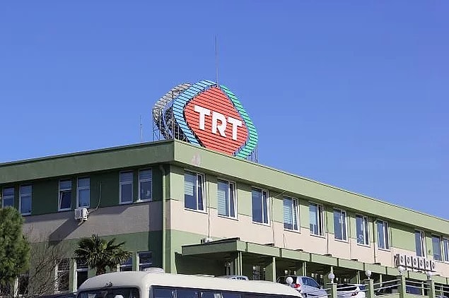 17. 40 yıl önceye dönüş: TRT'nin yasaklı listesine aldığı şarkılar