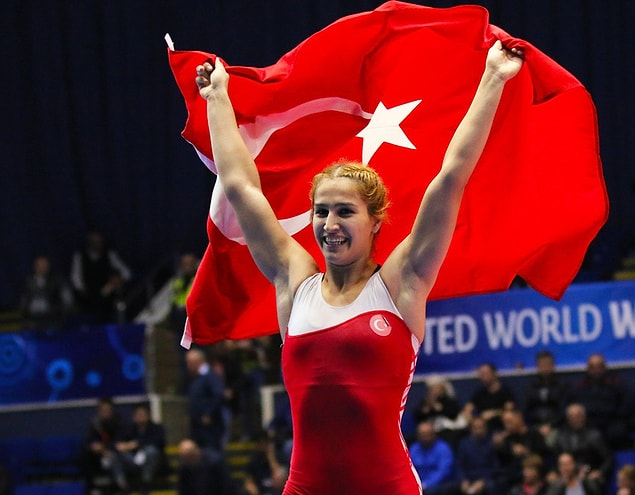 Kadın milli takımı, şampiyonayı birer altın ve gümüş madalyayla tamamladı.