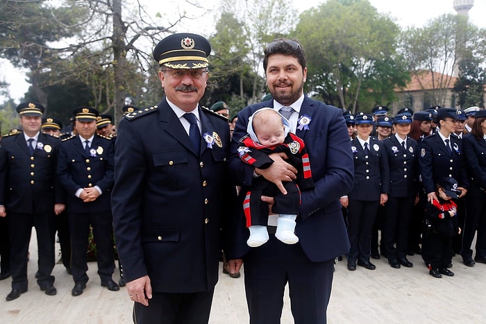 Örnek Memur! Emniyet Müdürü, Kızına Ceza Yazan Polisi Ödüllendirdi