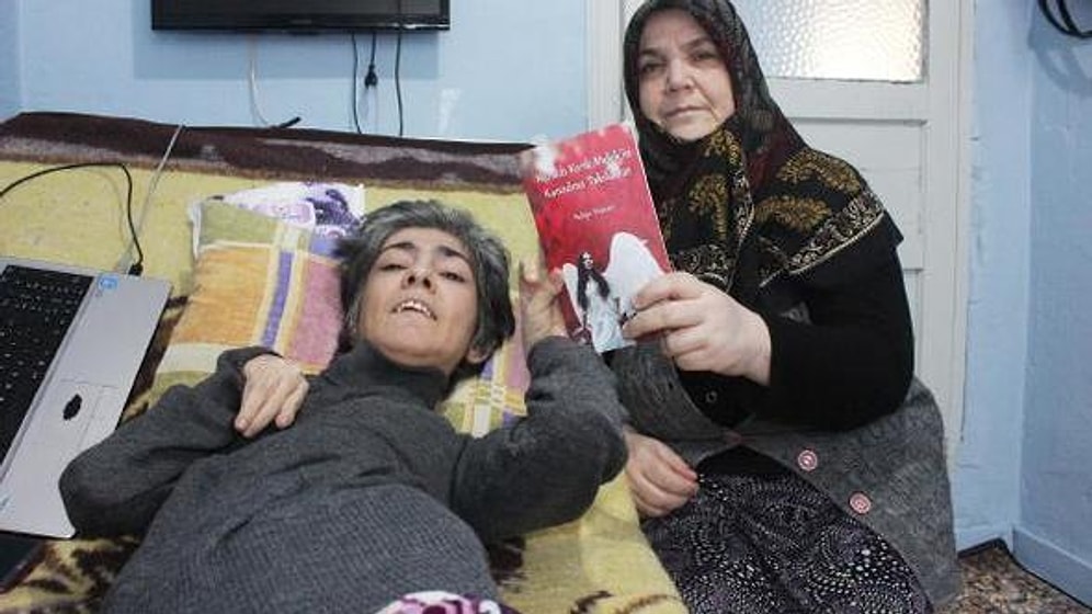 İşaret Parmağıyla Kitap Yazan %98 Engelli Kadın: Rukiye Türeyen