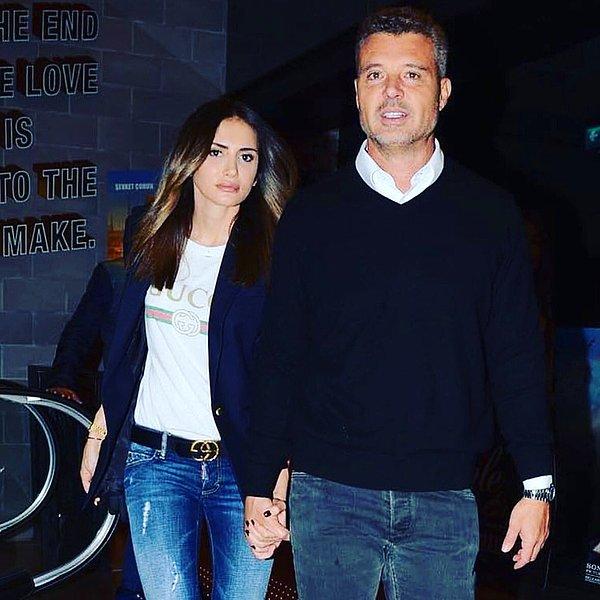 1. Mustafa Sandal ile boşanmasından beri gündemden düşmeyen Emina Jahovic, bu hafta ilk kez yeni sevgilisi Saran ile el ele görüntülendi!