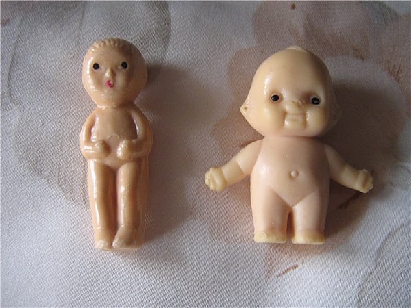 4. В какой стране производили самых лучших пупсов и игрушечные железные дороги (об этом знали все советские дети)?