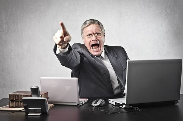 10. Материтесь ли вы на работе?