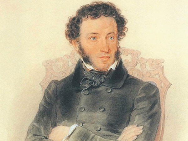 Все-таки вам нужно пополнять словарный запас. Александр Сергеевич был бы опечален вашими познаниями русского.