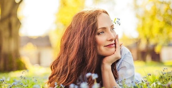 6. От фамилии какого писателя произошло название определенного возраста женщин?