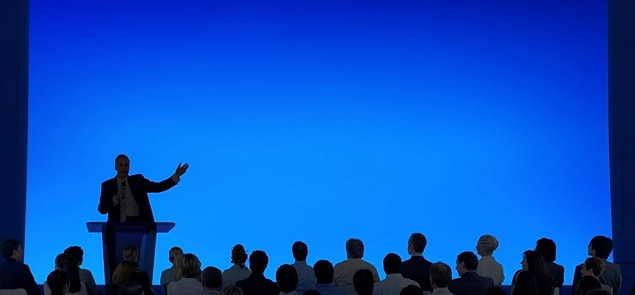 Zirveye katılacak olan sektörde adından bolca söz ettirmiş birçok konuşmacı, seyircilerden gelen soruları cevaplayacak.