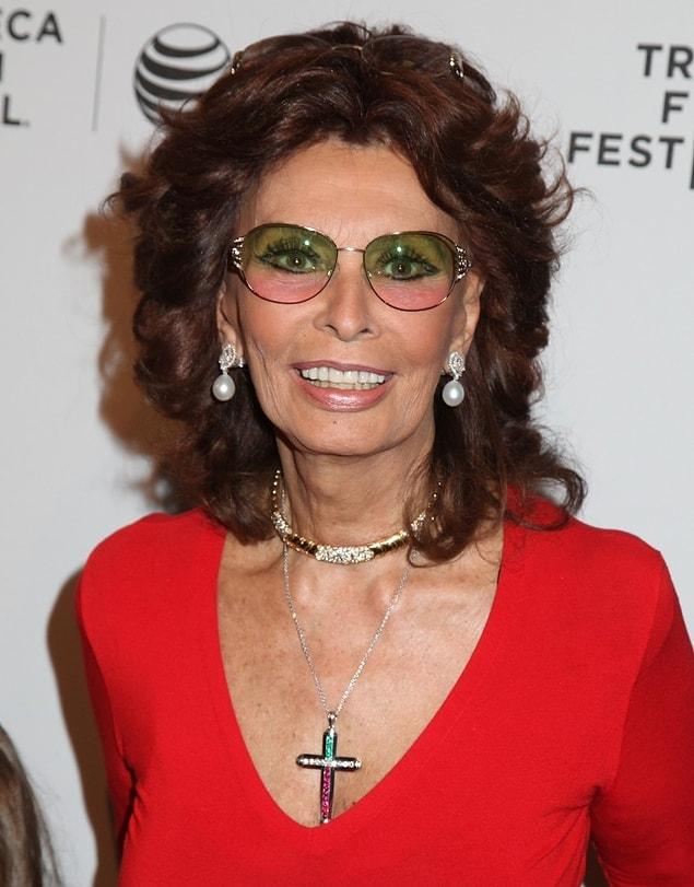 8. Sophia Loren - Sofia Villani Scicolone