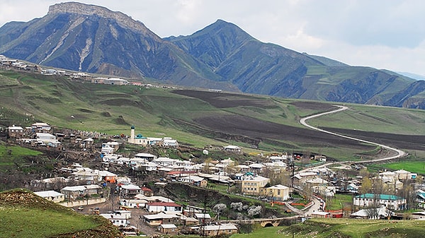 8. Назовите столицу Дагестана: