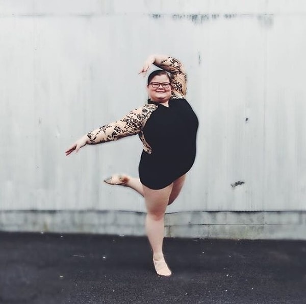 3. Лиззи уделяет танцам огромное количество своего времени. Но девушка вовсе не против и называет танцы смыслом своей жизни.