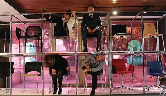 “Sit, Stand, Walk!” Çağdaş Sanat ve Tasarım Sergisi 23 Kasım'da Tuna Ofis'te Açılıyor!