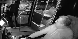 Uzaklaştırma Kararı Olan Eşi Tarafından Durakta Öldürüldü: 'Yardım Eder misiniz, Elinde Silah Var!'