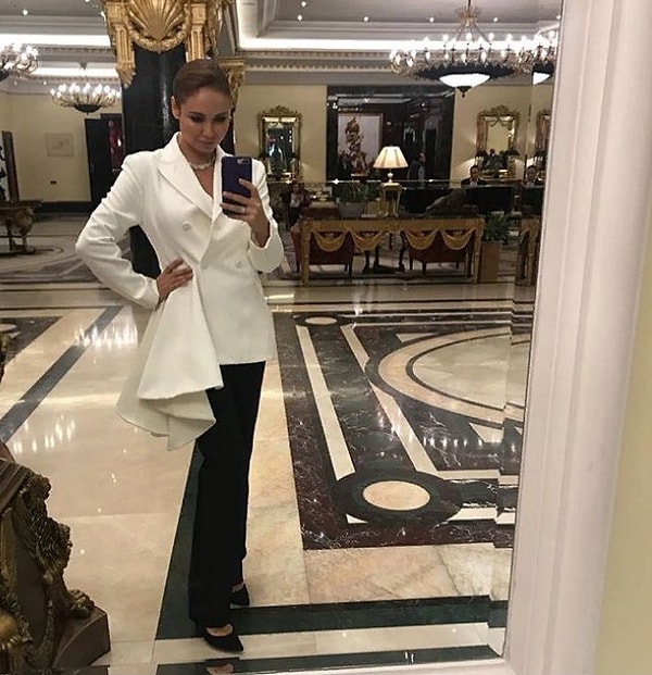 7. «Для него это важный пункт, а он мужчина ого-го, за ним гонялось полмира! Пашка приносил еду на Камеди, хотя все ребята заказывают из таких ресторанов, а тут Ляся сделала — как вкусно!» — хвастается Ляйсан.