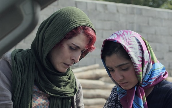 6. "Три лица"